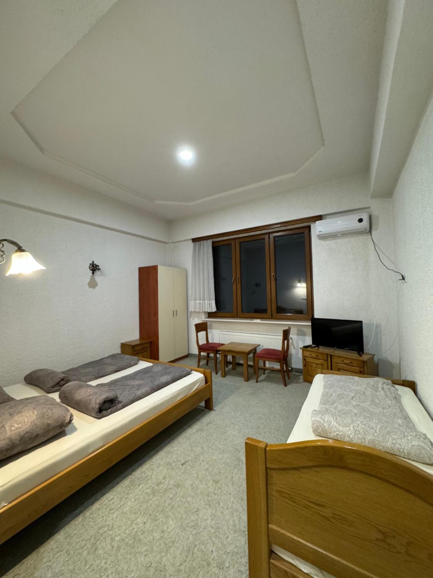 Hostel Hillside